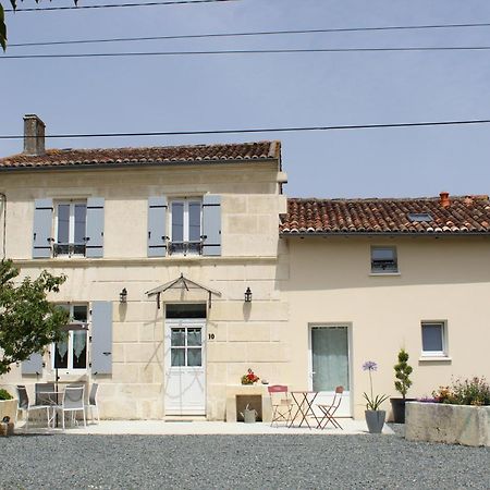 Le Gite Du Verger Saint-Bris-des-Bois المظهر الخارجي الصورة